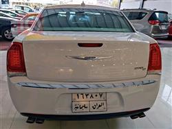 کرایسلەر 300